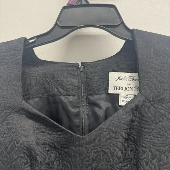 Teri Jon by Ricki Freeman Black Cocktail / Evening / Formal Dress - Size 8 - Picture 9 of 15